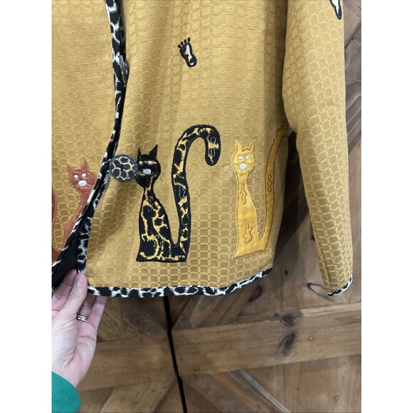 Allure Wearable Art Jacket Size Medium Yellow Vintage Crazy Cat Lady Cat Paws - Picture 2 of 6